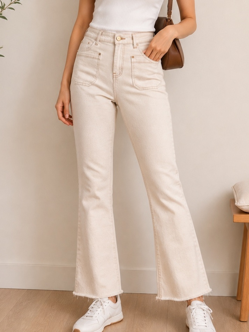Zara Cream Denim Bootcut Jeans Size 8 Women’s Mini Flare